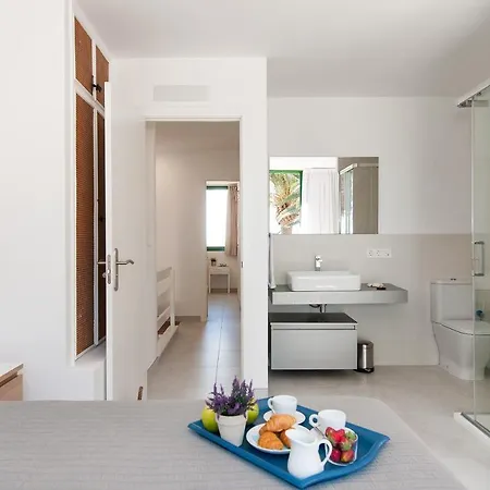Vakantiehuis Beachfront Burras Fa03